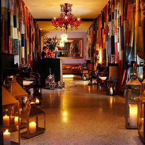 Ad Place **** Venedig