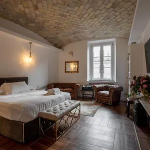 Rhome Luxury Business Collection Rome