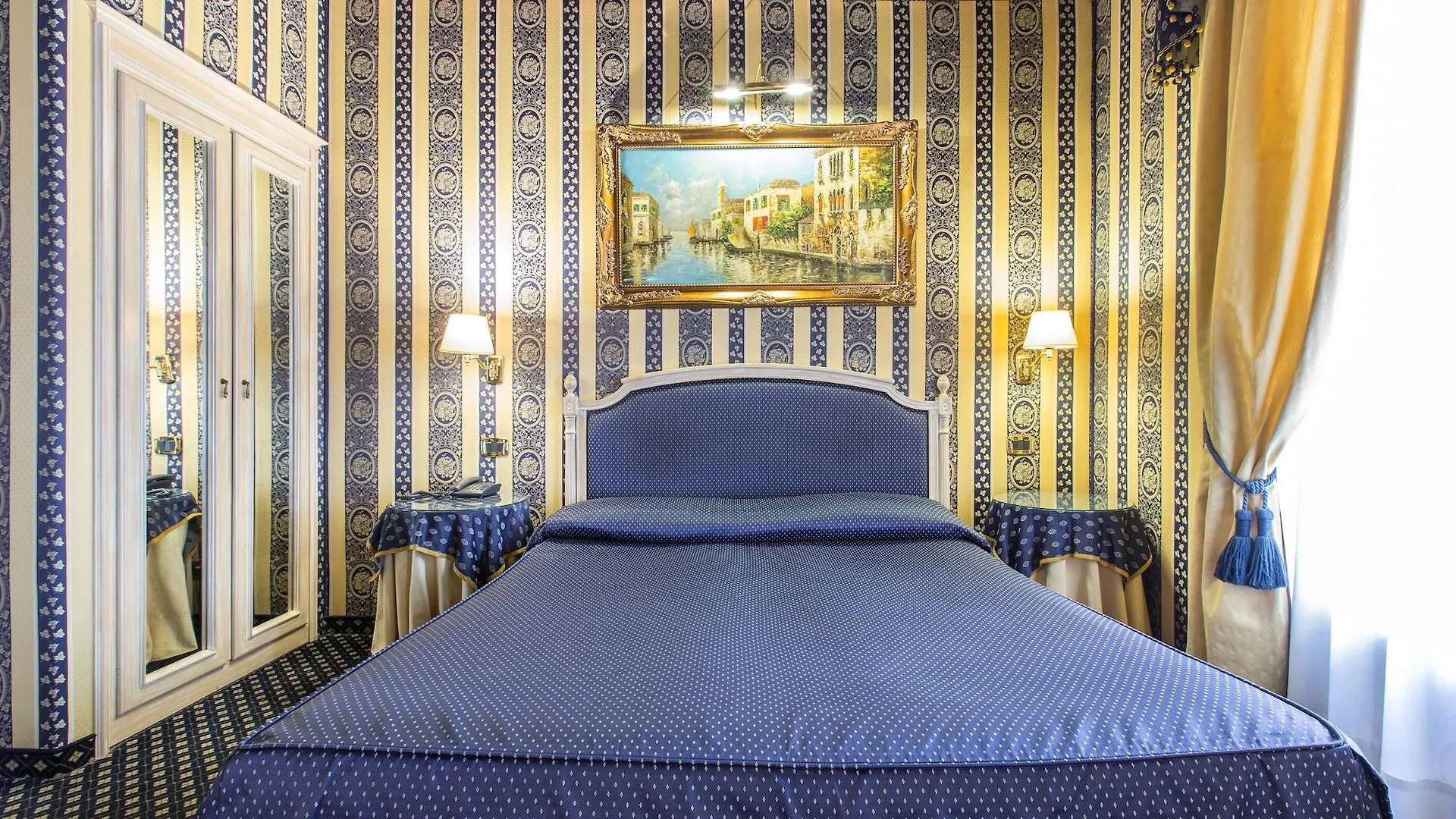 Pensión Hotel 312 Piazza San Marco Venecia