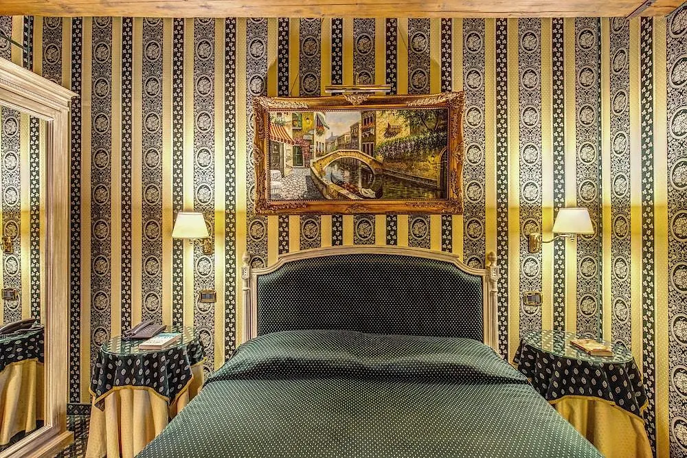 Pensión Hotel 312 Piazza San Marco Venecia